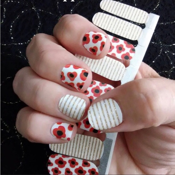 Christmas mail Polish strips NEW 🎄 16 strips - Picture 8 of 16
